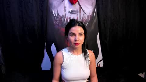 Snapshot of kylie_foxx1 chatting on October 14, 10:57 pm submissive demon Please help me to reach 500 thumbs up online show from October 14, 10:57 pm