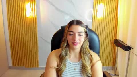 Snapshot of kylie_jones6 chatting on September 15, 2:35 am KYLIE online show from September 15, 2:35 am
