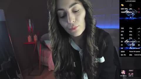 Snapshot of kylie_mellow chatting on September 22, 5:44 am Kylie online show from September 22, 5:44 am