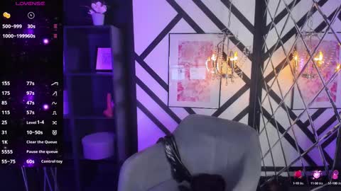 Snapshot of kylie_mellow chatting on March 11, 5:46 am Kylie online show from March 11, 5:46 am