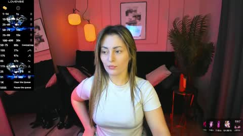 Kylie online show from April 5, 5:04 am