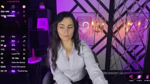 Snapshot of kylie_mellow chatting on February 17, 4:28 pm Kylie online show from February 17, 4:28 pm