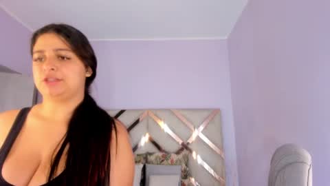 Kylie Reyes  online show from July 9, 7:40 pm