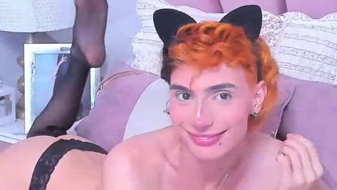 Kylie jl online show from April 16, 2:00 am