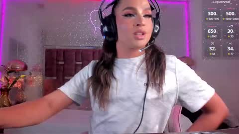 Snapshot of kylievictoria_ chatting on September 26, 5:59 am Kylie online show from September 26, 5:59 am