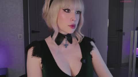 Kate online show from April 4, 12:12 pm