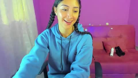 Snapshot of kymgiraldo8 chatting on September 18, 4:27 am Kym Giraldo online show from September 18, 4:27 am