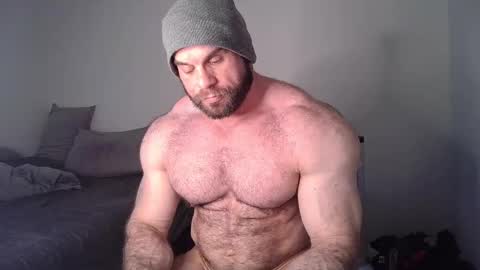 Snapshot of l0v35_2_5p00g3 chatting on March 5, 12:49 am l0v35_2_5p00g3 online show from March 5, 12:49 am