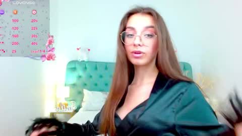 Margo  online show from September 20, 9:51 pm