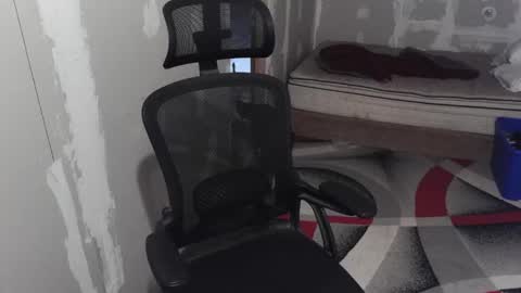 l1v1nth3dr3am online show from September 10, 2:45 am