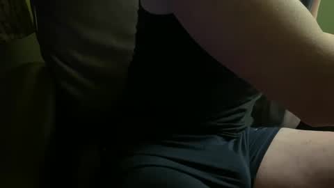 L online show from February 9, 12:52 pm