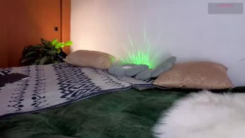    Help me reach 50 likes online show from March 23, 1:32 am