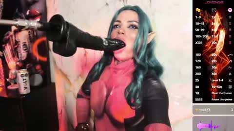 Snapshot of la_mazona chatting on September 12, 7:49 pm AMAZONA  online show from September 12, 7:49 pm