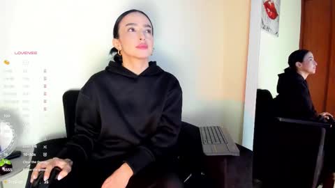 lace_victoria online show from December 3, 11:38 pm