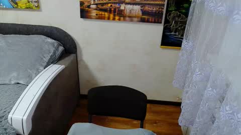 Snapshot of lady_boom_ chatting on October 11, 2:54 pm lady_boom_ online show from October 11, 2:54 pm
