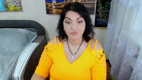 Snapshot of lady_boom_ chatting on October 10, 2:45 pm lady_boom_ online show from October 10, 2:45 pm