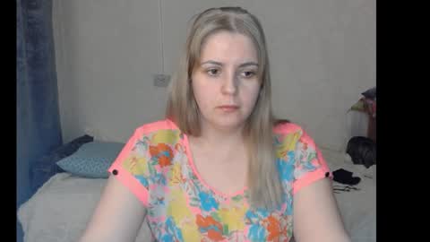 Snapshot of lady_cute_cat chatting on January 23, 11:15 am lady cute cat29 online show from January 23, 11:15 am