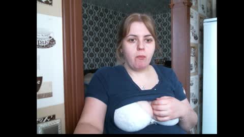 lady cute cat29 online show from December 18, 3:13 am