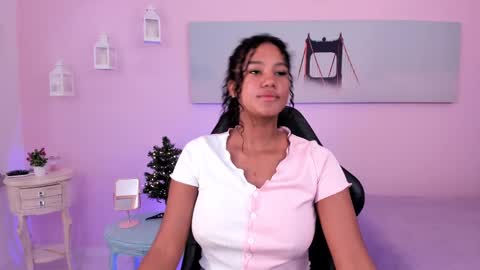 Snapshot of lady_danbury chatting on February 25, 4:57 pm Karla - Instagram   lady karla1 online show from February 25, 4:57 pm