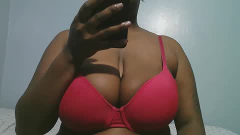 lady_dearra online show from February 17, 3:27 am