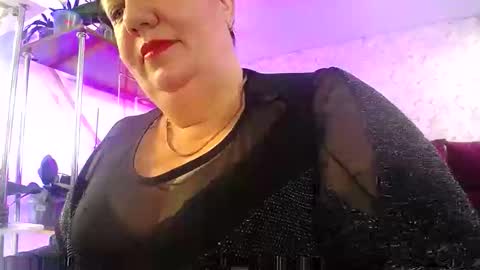 Lady Gloria online show from May 5, 7:25 am