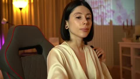 lady_nicolett online show from May 25, 3:34 am