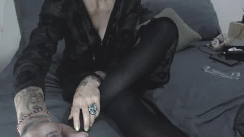 Snapshot of lady_simone chatting on September 23, 11:33 pm lady_simone online show from September 23, 11:33 pm