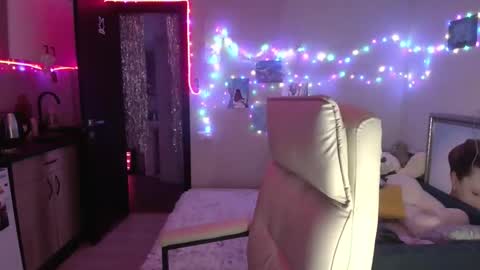 lady_smile69 online show from January 9, 2:28 am