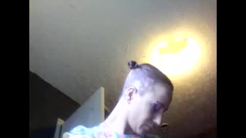 Snapshot of ladybug9097 chatting on December 17, 8:43 pm RockStar Couple online show from December 17, 8:43 pm