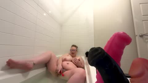 LadyCherieLynn online show from April 10, 2:11 pm