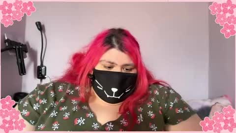 ladykitsunebig online show from May 9, 12:11 pm
