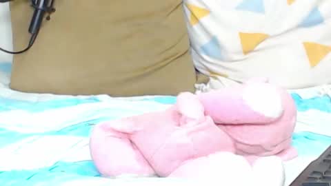     online show from February 25, 5:11 am