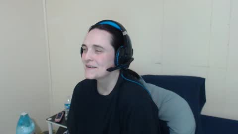 LadySlate online show from February 19, 3:06 am