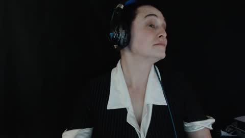 LadySlate online show from February 3, 8:13 am