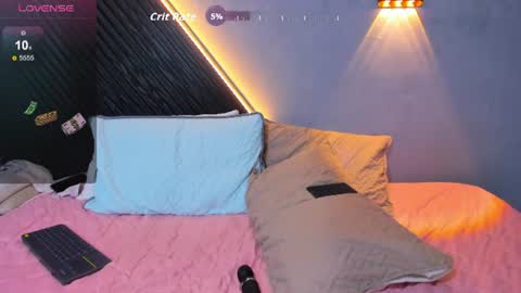    online show from June 11, 12:43 am