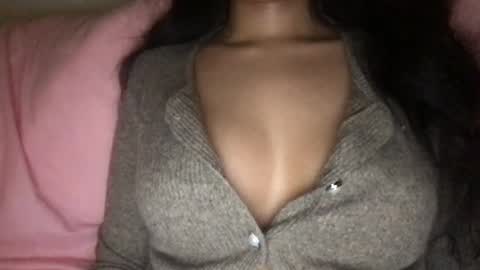 Laila Yousef online show from January 23, 8:36 am