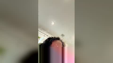 lajefadepr online show from March 23, 8:03 pm