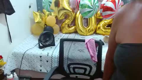 lalisha online show from December 16, 12:29 am