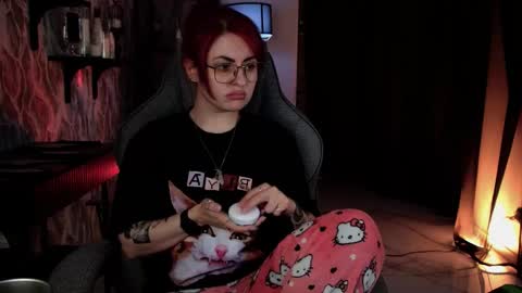 just call me Lana  and her security online show from March 10, 11:36 am