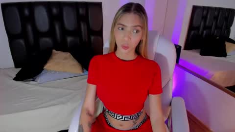 Lana online show from March 12, 7:25 pm