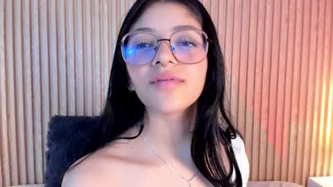 Snapshot of lana_dol chatting on September 25, 1:29 pm ... . . ... online show from September 25, 1:29 pm