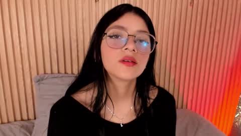 ... .          . ... online show from December 19, 1:50 pm