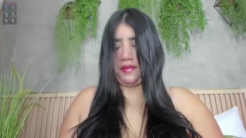 lana_lann online show from September 18, 1:37 pm