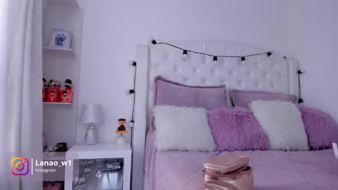 Lana Owens online show from November 6, 10:35 pm