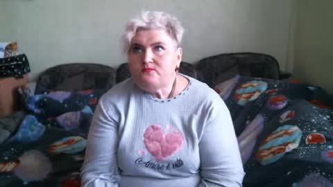 lanacat555 online show from September 29, 11:42 am