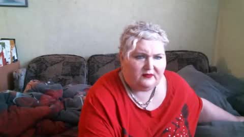 lanacat555 online show from March 12, 1:19 pm