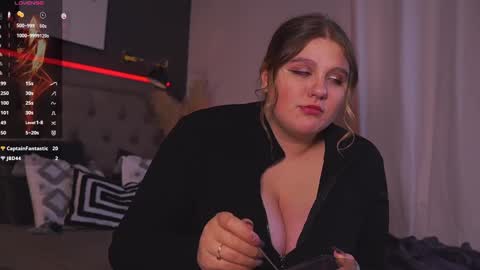 Your Universe online show from February 5, 1:15 am