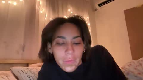 lanakane313 online show from May 18, 3:38 am