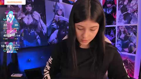 L A N A  online show from January 11, 6:03 pm