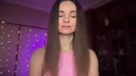 Snapshot of lanaloulou chatting on February 9, 9:06 pm Lana online show from February 9, 9:06 pm